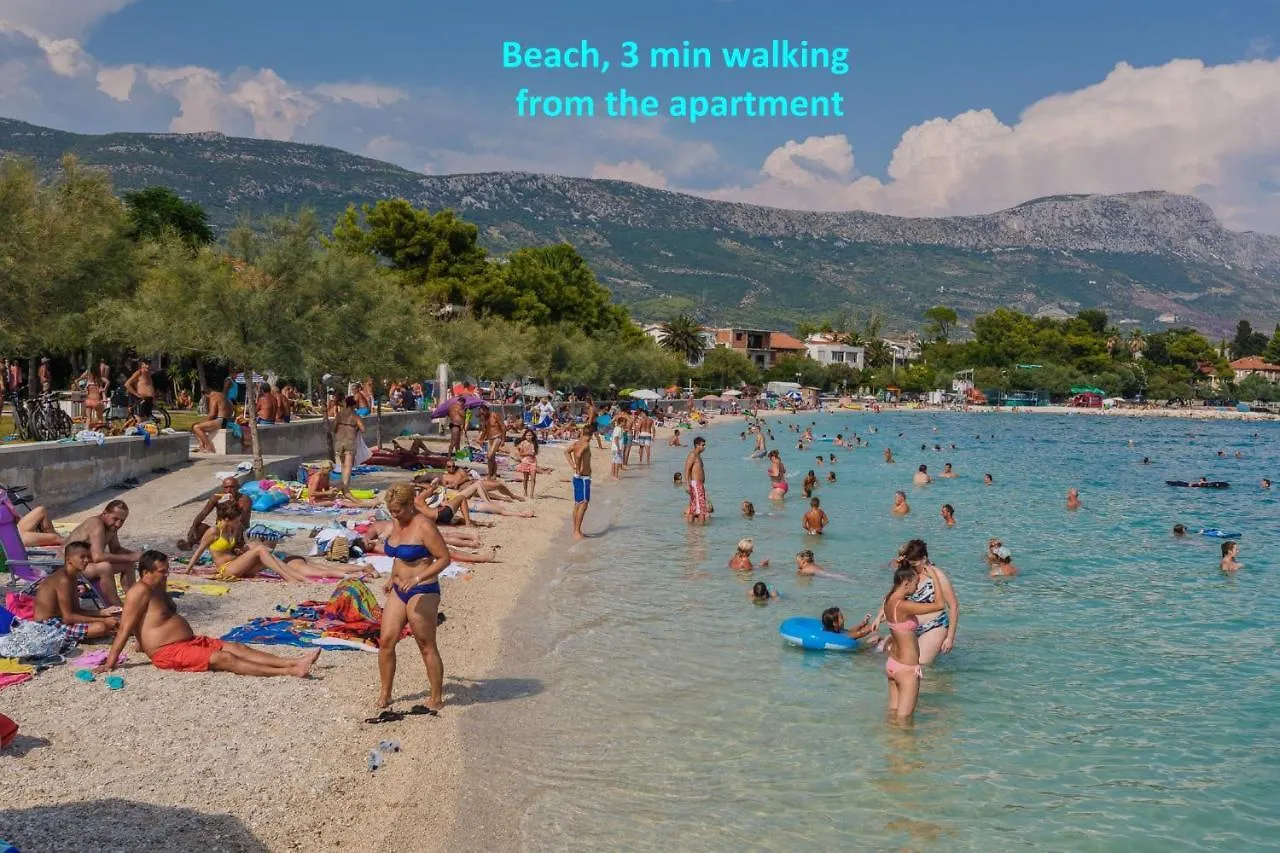 Apartmán A2 - Spacious Apt On Seafront With The Sea View Kaštela Chorvatsko